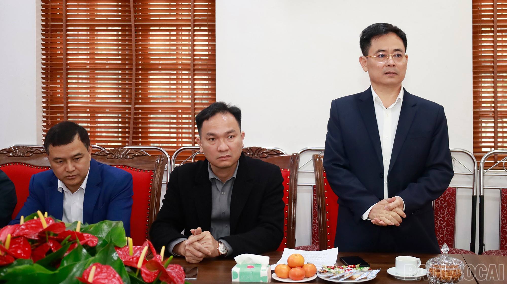 anh tin bai